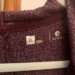 Xersion Burgundy Knit Top XL